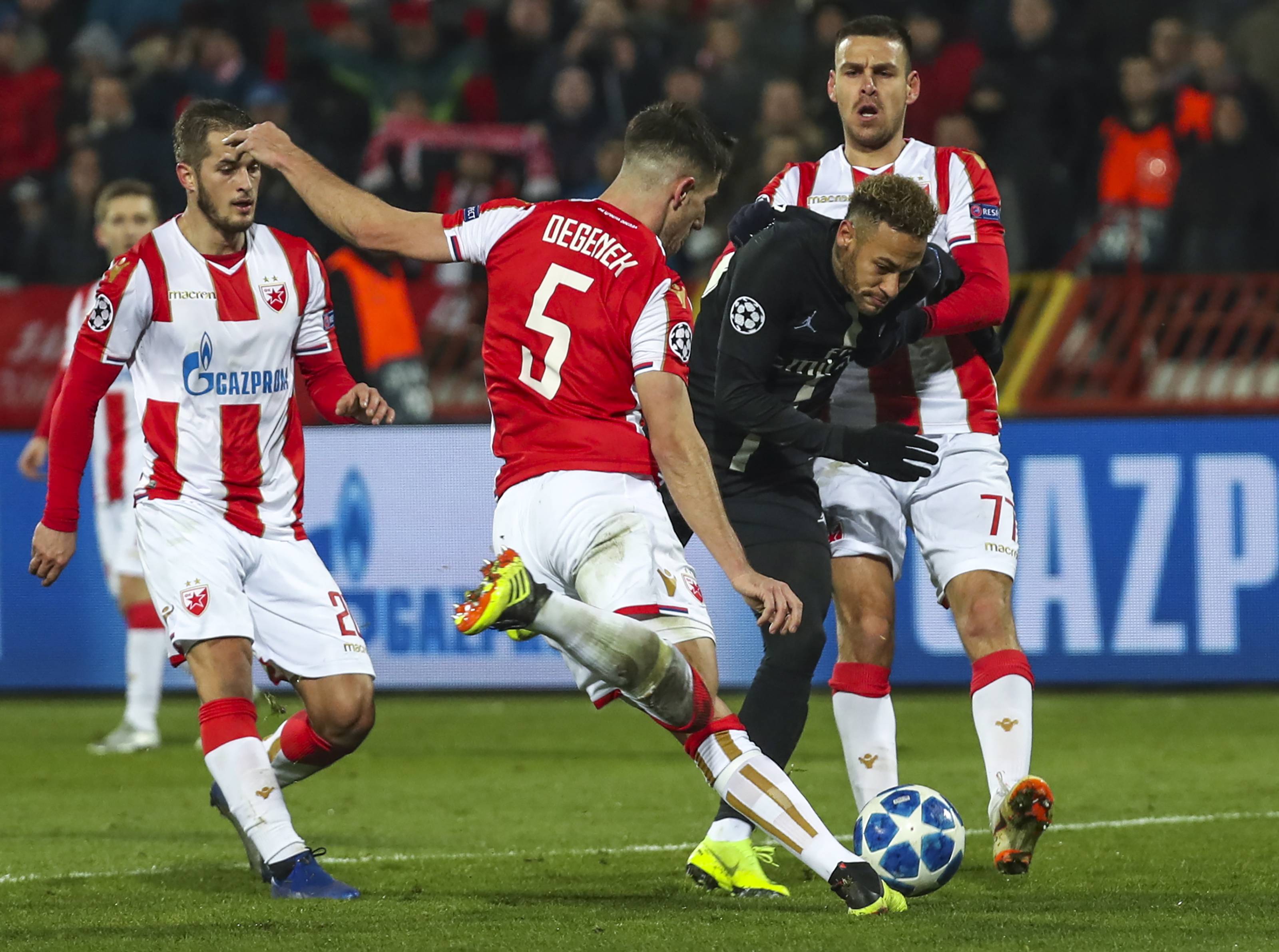 马德里竞技惨遭淘汰,欧冠征程结束 马德里竞技惨遭淘汰,欧冠征程结束