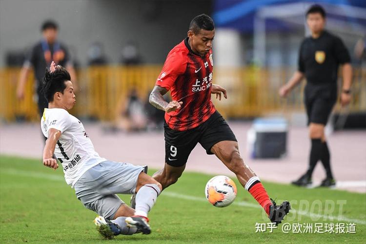 开云体育下载-西区夺冠球队实力出众，斩获胜利