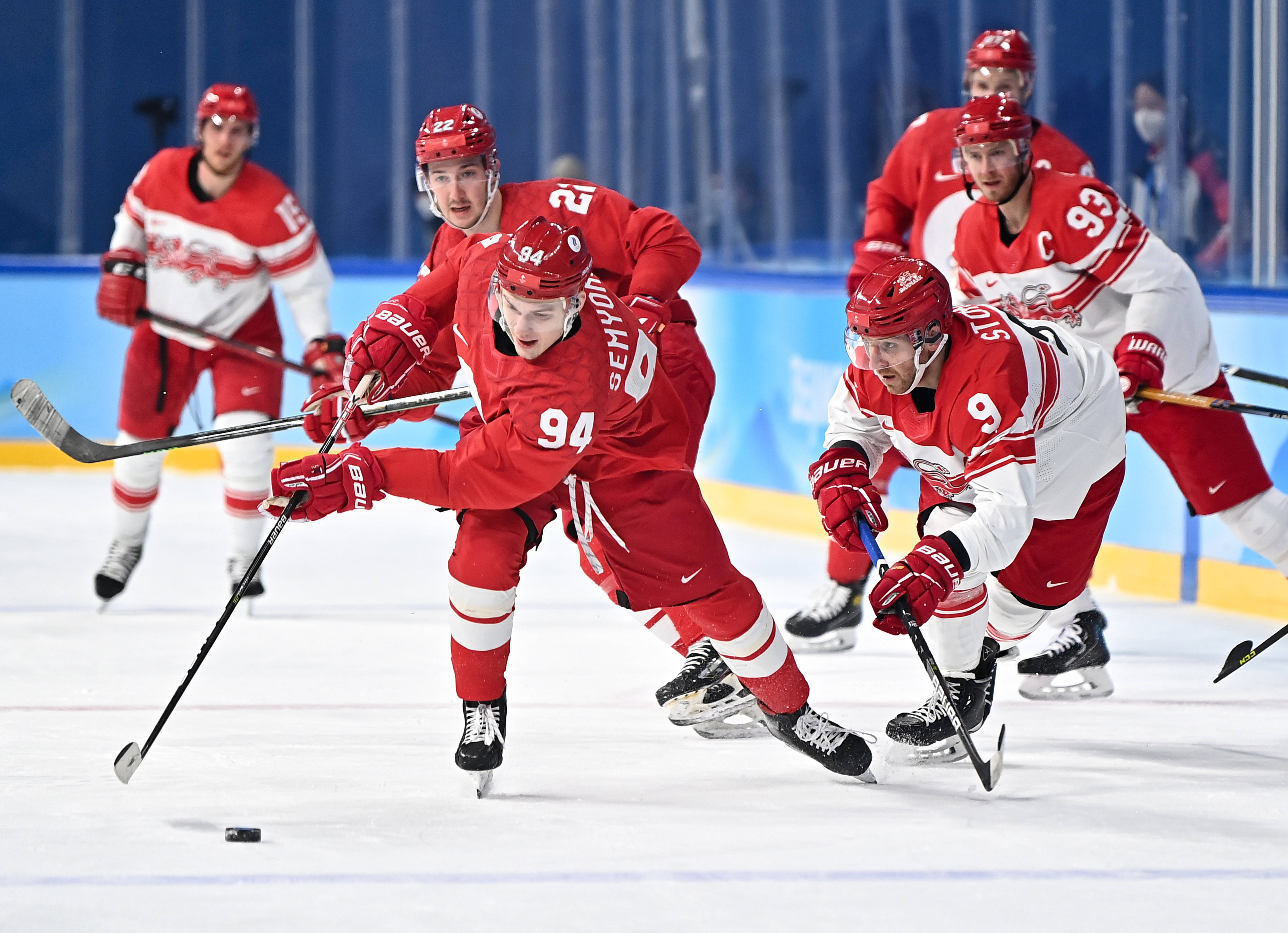 俄罗斯代表队在比赛中表现出强大实力获好评的简单介绍