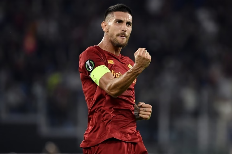 罗马球队核心伤愈归队,备战重要比赛 罗马球队核心伤愈归队,备战重要比赛