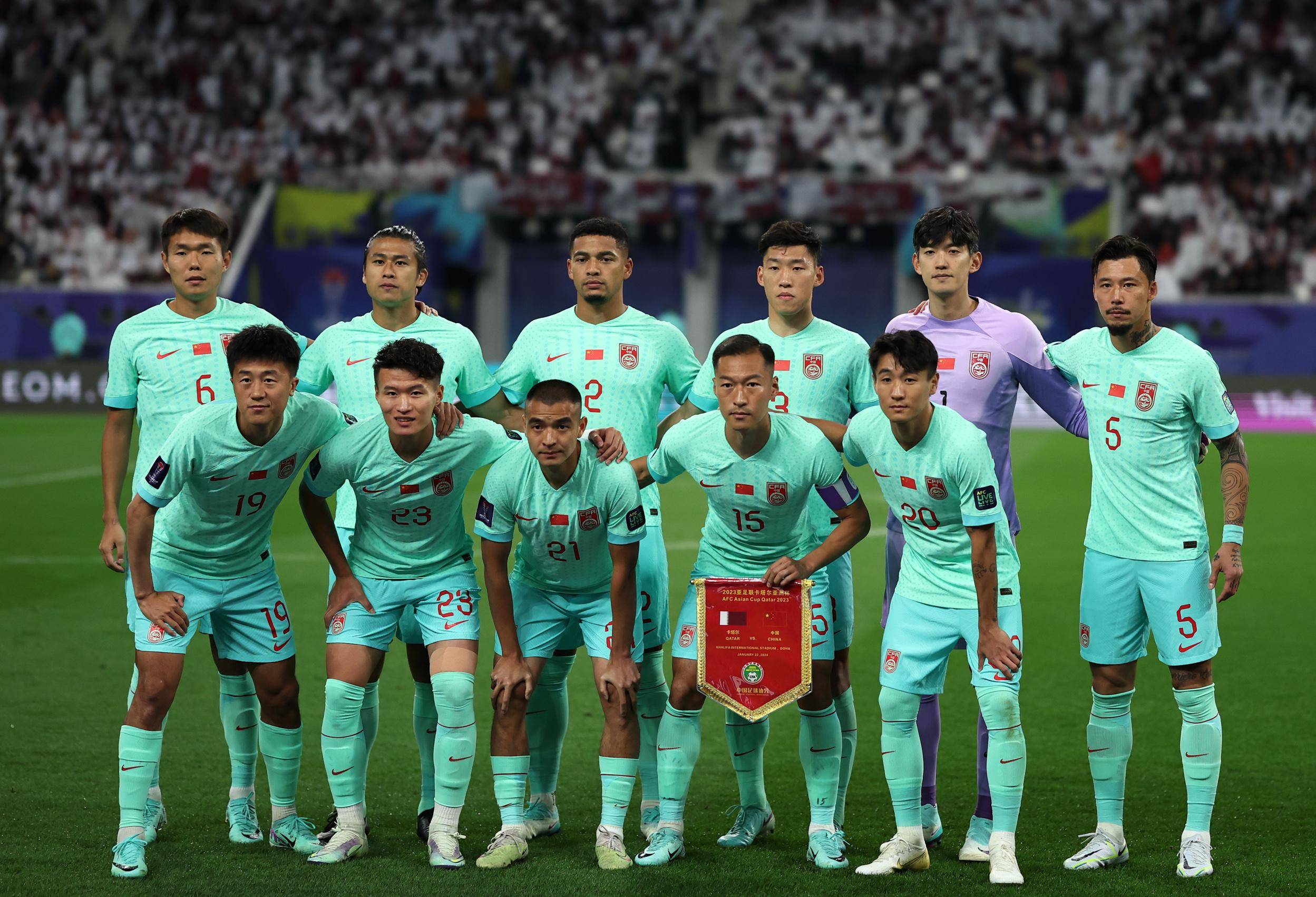 国际足球赛场上,中国队实力抢镜 国际足球赛场上,中国队实力抢镜