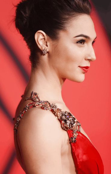 罗马之狼愈发疯狂，诺拉盖尔感晕厥的简单介绍