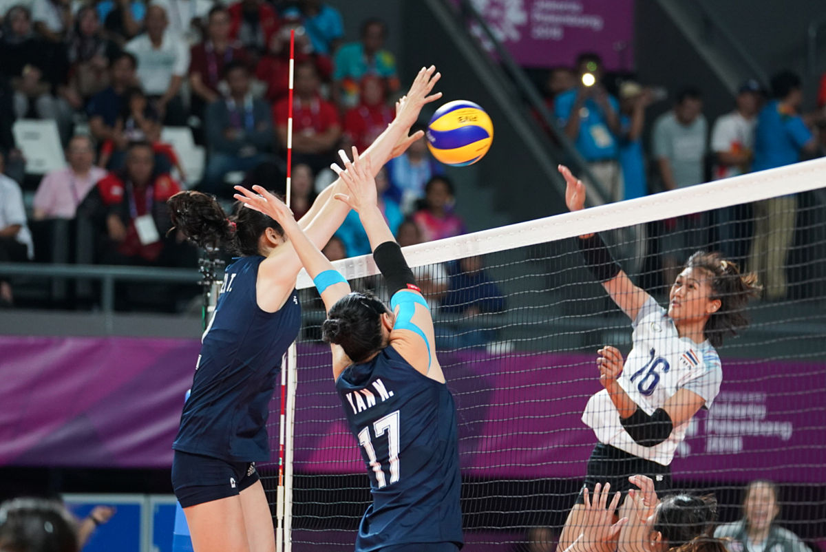 开云体育app-肯尼亚女足球员在比赛中展现出团队精神的简单介绍