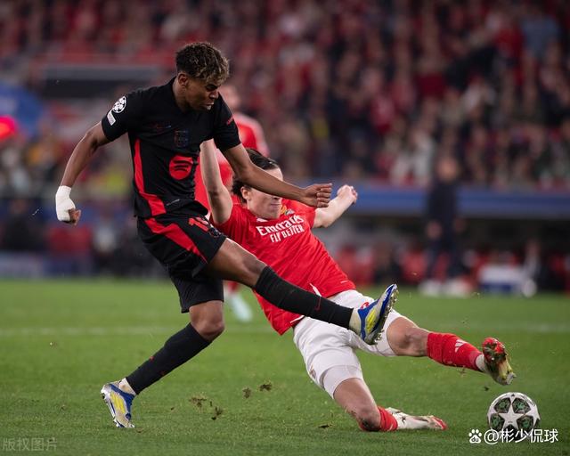 巴塞罗那客场逆转战胜对手,保住冠军希望 巴塞罗那客场逆转战胜对手,保住冠军希望