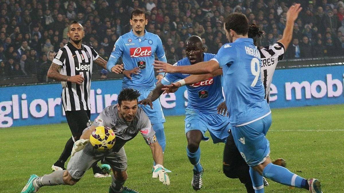 包含圣埃蒂安主场平局，球队延续不败战绩的词条