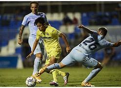 包含比利亚雷al维斯客场遭遇战平，无功而返的词条