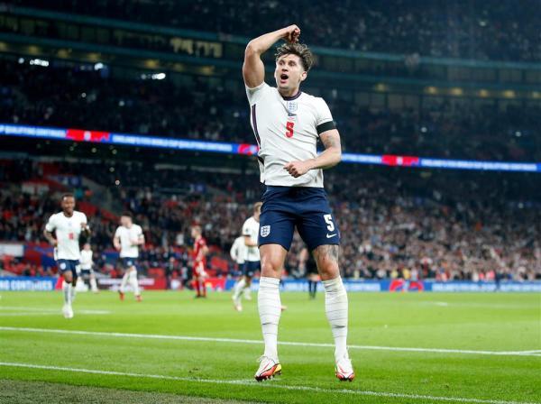 中东足球大赛精彩继续,伊朗队再次夺冠 中东足球大赛精彩继续,伊朗队再次夺冠