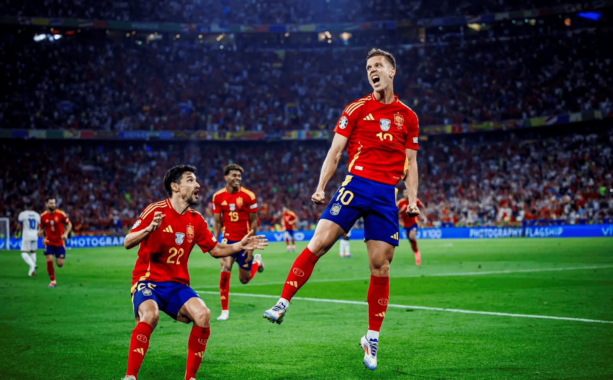 包含丹麦队在客场比赛中大比分获胜,前进次轮的词条 包含丹麦队在客场比赛中大比分获胜,前进次轮的词条