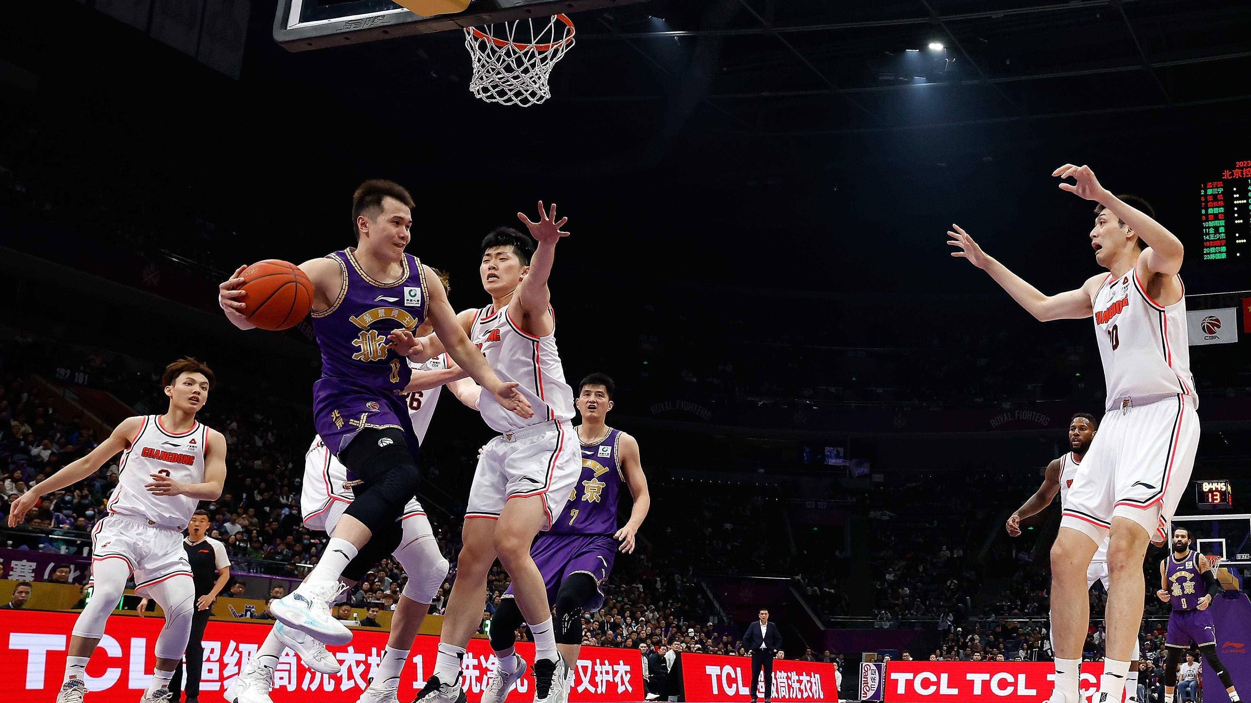 包含强队对决场面激烈,CBA比赛实力对决的词条 包含强队对决场面激烈,CBA比赛实力对决的词条