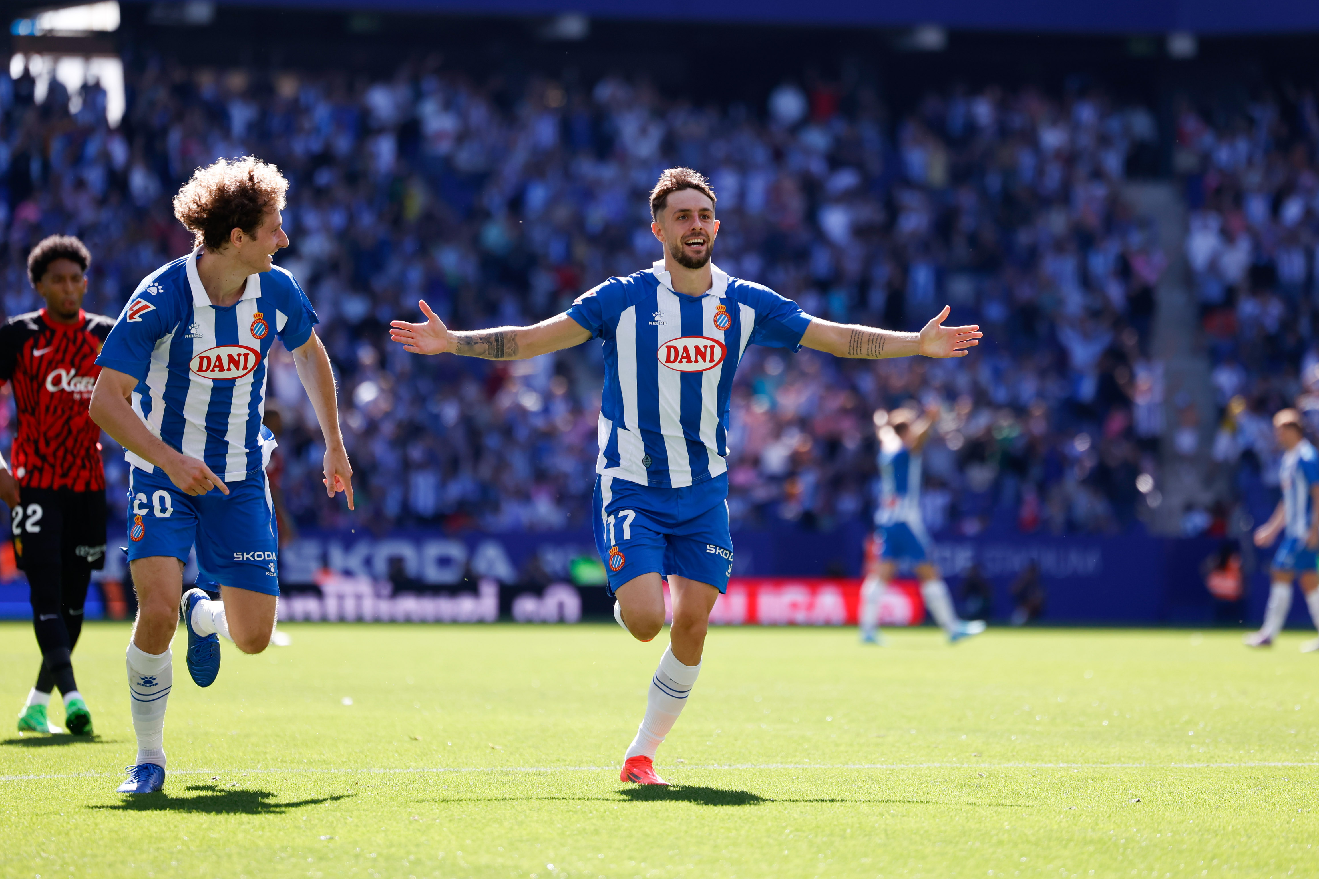 西班牙人客场遭遇失利,保持低迷状态 西班牙人客场遭遇失利,保持低迷状态