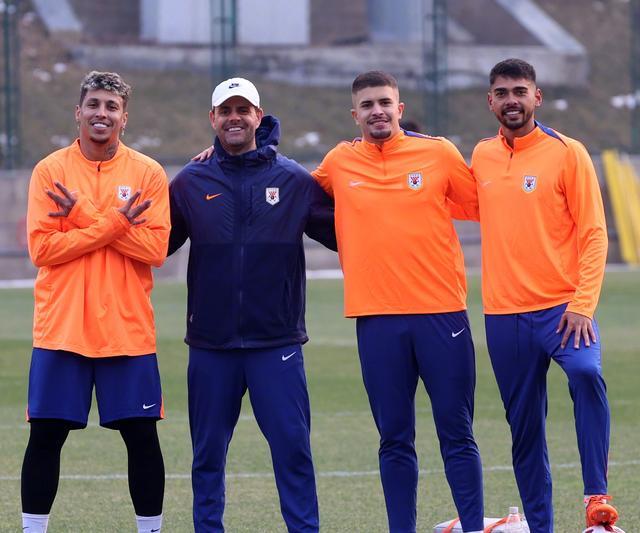 勒芒客场逆袭,锋线爆发实现大逆转的简单介绍 勒芒客场逆袭,锋线爆发实现大逆转的简单介绍