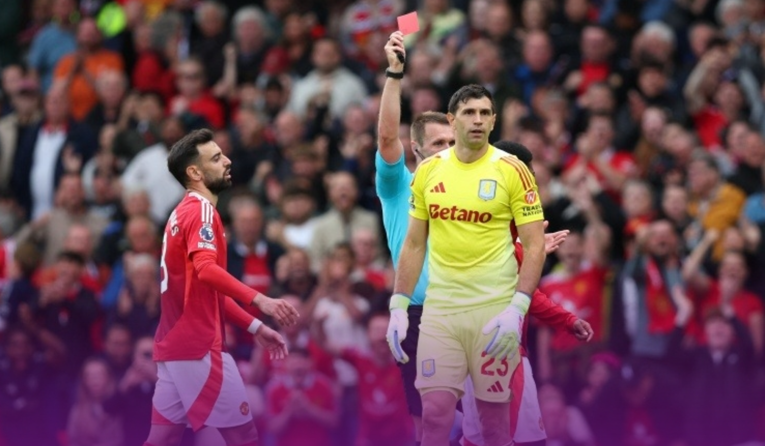 曼联主场击败维拉，英超赛季开门红