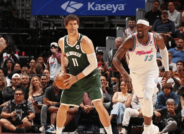 雄鹿轻取热火,字母哥再次包揽+表现 雄鹿轻取热火,字母哥再次包揽+表现