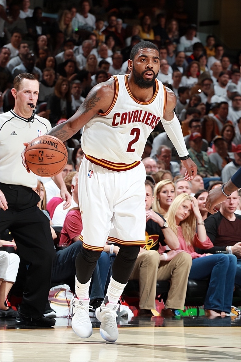 凯尔特人遇困,欧文受伤成拦路虎的简单介绍 凯尔特人遇困,欧文受伤成拦路虎的简单介绍