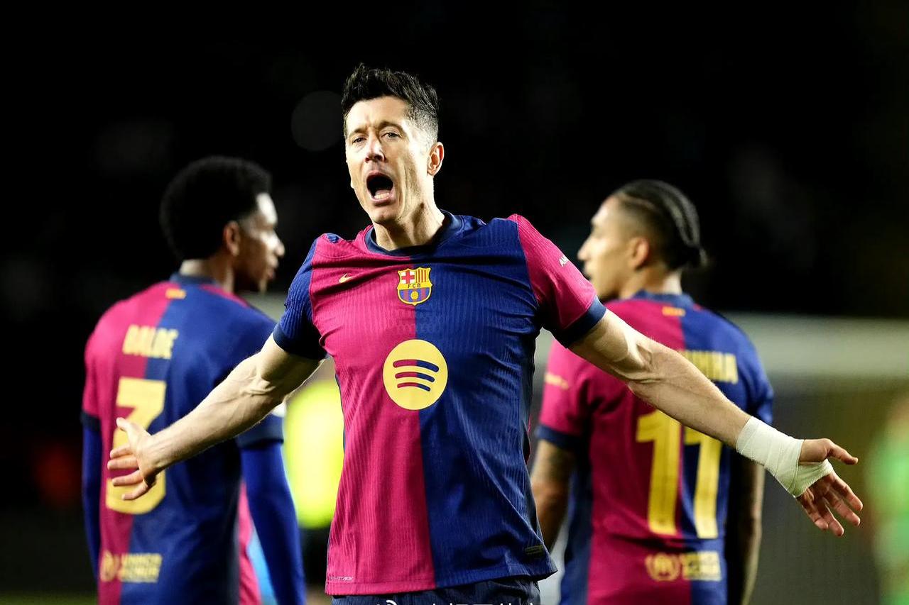 巴塞罗那连续获胜,半决赛资格牢固的简单介绍 巴塞罗那连续获胜,半决赛资格牢固的简单介绍