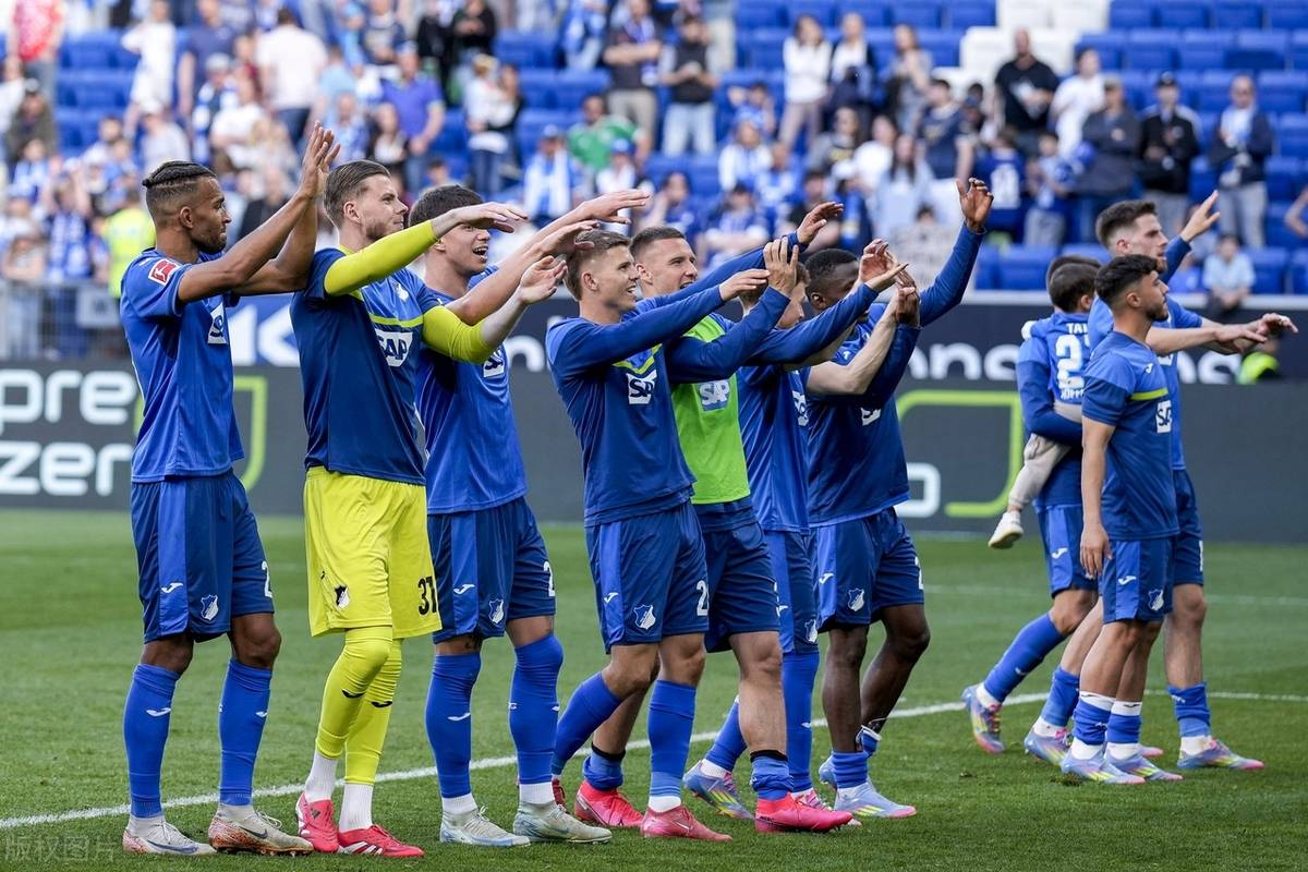 关于沃尔夫斯堡梅开二度，助球队取得胜利的信息