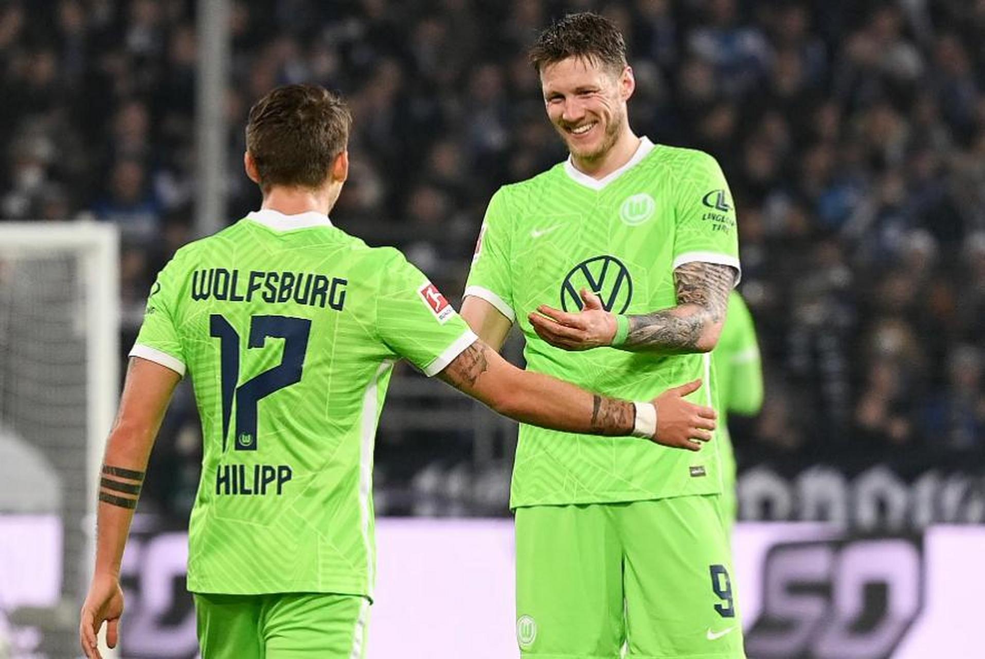 沙尔克不敌沃尔夫斯堡,遭遇连败 沙尔克不敌沃尔夫斯堡,遭遇连败