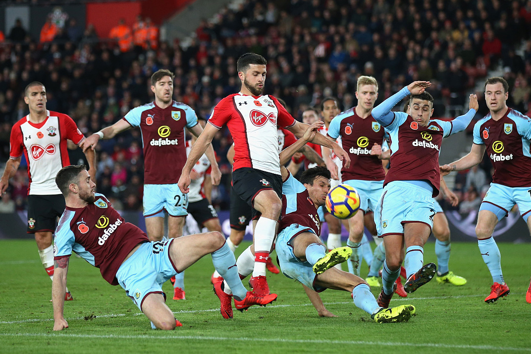 爱尔兰主场取胜,小组赛逐渐进入尾声 爱尔兰主场取胜,小组赛逐渐进入尾声