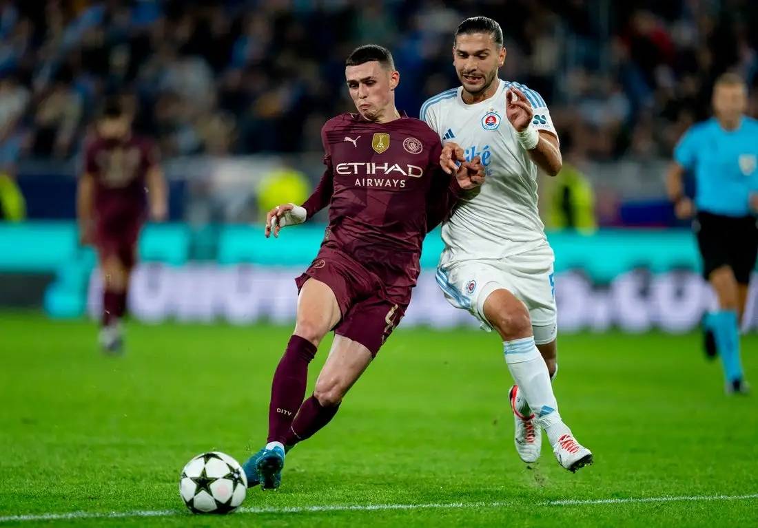 曼城战胜对手,保持英超冠军希望 曼城战胜对手,保持英超冠军希望