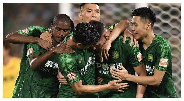 后防防线：球队加强训练备战大赛