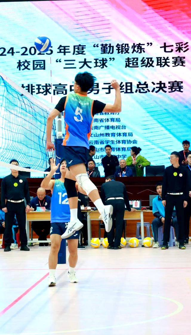 一场激烈比拼即将上演,比赛无法错过 一场激烈比拼即将上演,比赛无法错过