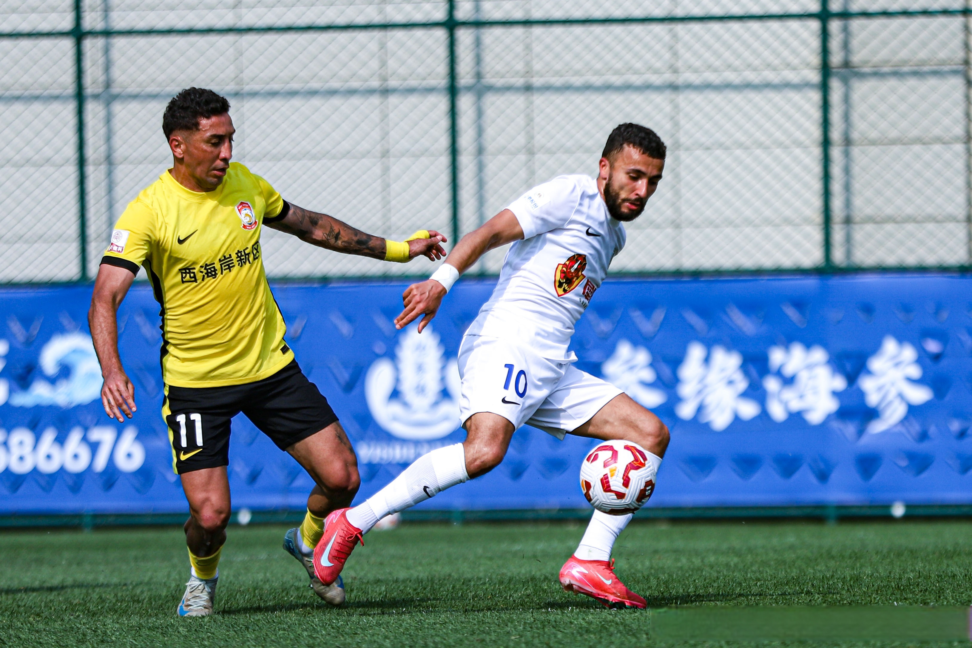 一场激烈比拼即将上演,比赛无法错过 一场激烈比拼即将上演,比赛无法错过