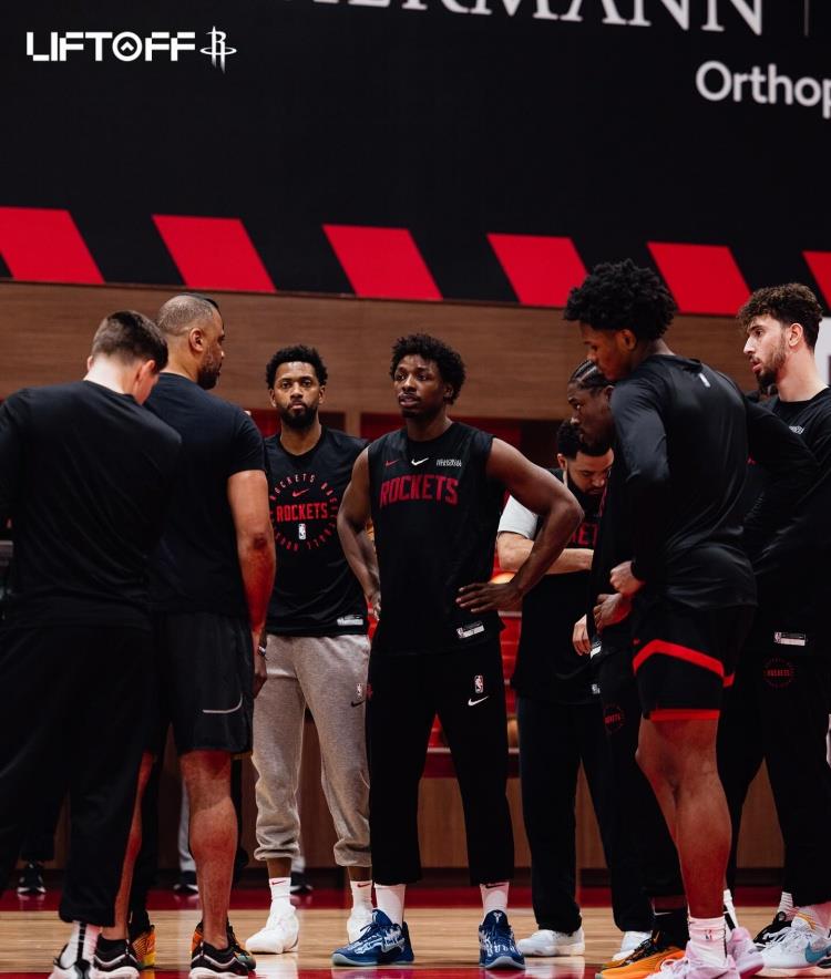 关于火箭队队员整体表现出色,成功战胜灰熊队的信息 关于火箭队队员整体表现出色,成功战胜灰熊队的信息