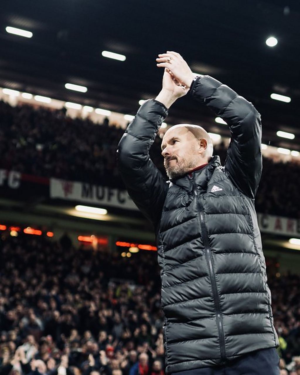 伊努斯达尔赢得该场比赛-主场,比分仅仅是对手 伊努斯达尔赢得该场比赛-主场,比分仅仅是对手