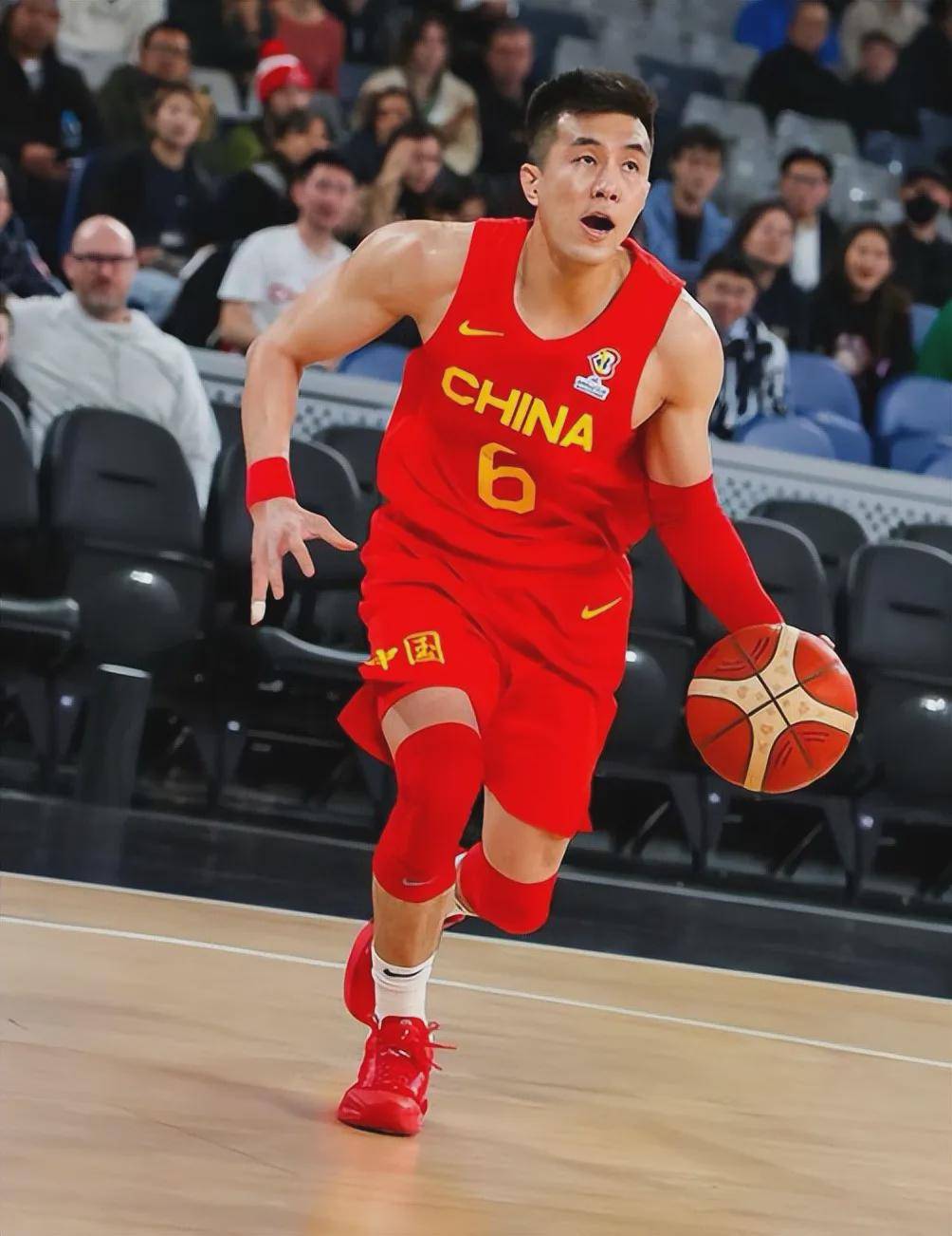 包含球员的技术娴熟,让对方束手无策的词条 包含球员的技术娴熟,让对方束手无策的词条