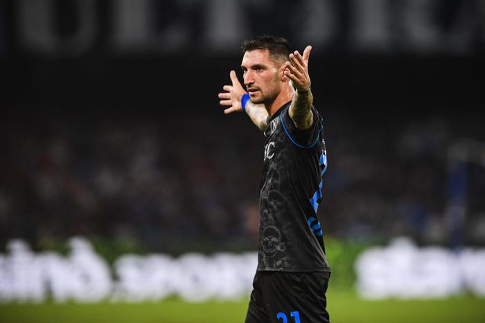 那不勒斯客场挑战佛罗伦萨,实力碰撞的简单介绍 那不勒斯客场挑战佛罗伦萨,实力碰撞的简单介绍