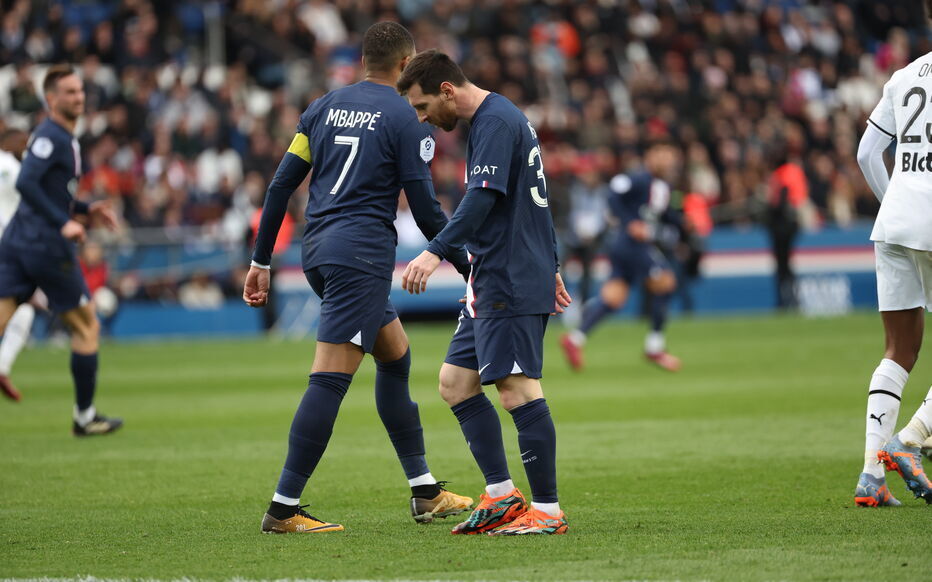 朗斯主场告负,遭遇连胜被终结 朗斯主场告负,遭遇连胜被终结