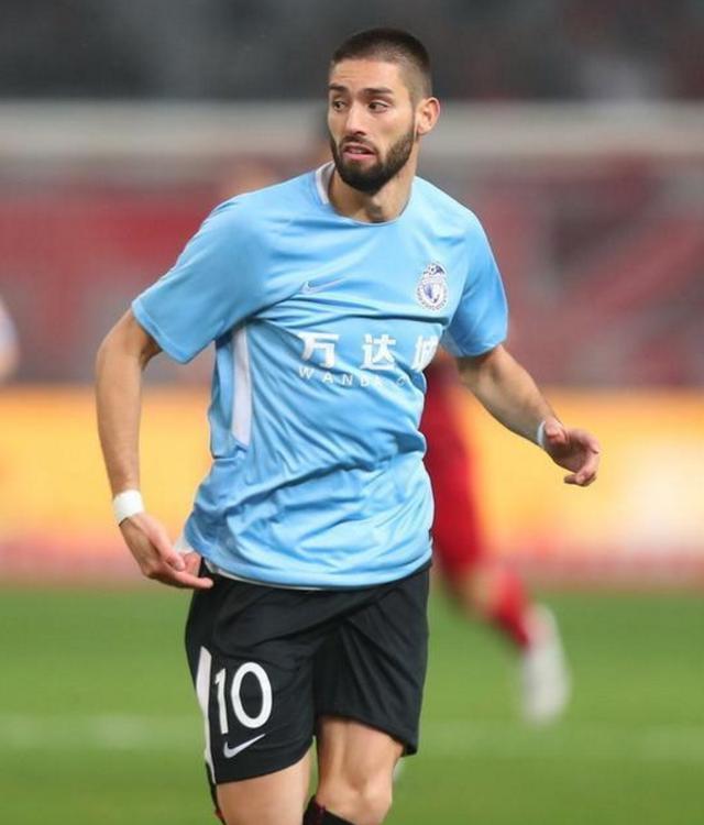 大连一方前途堪忧，连场战败引发困境