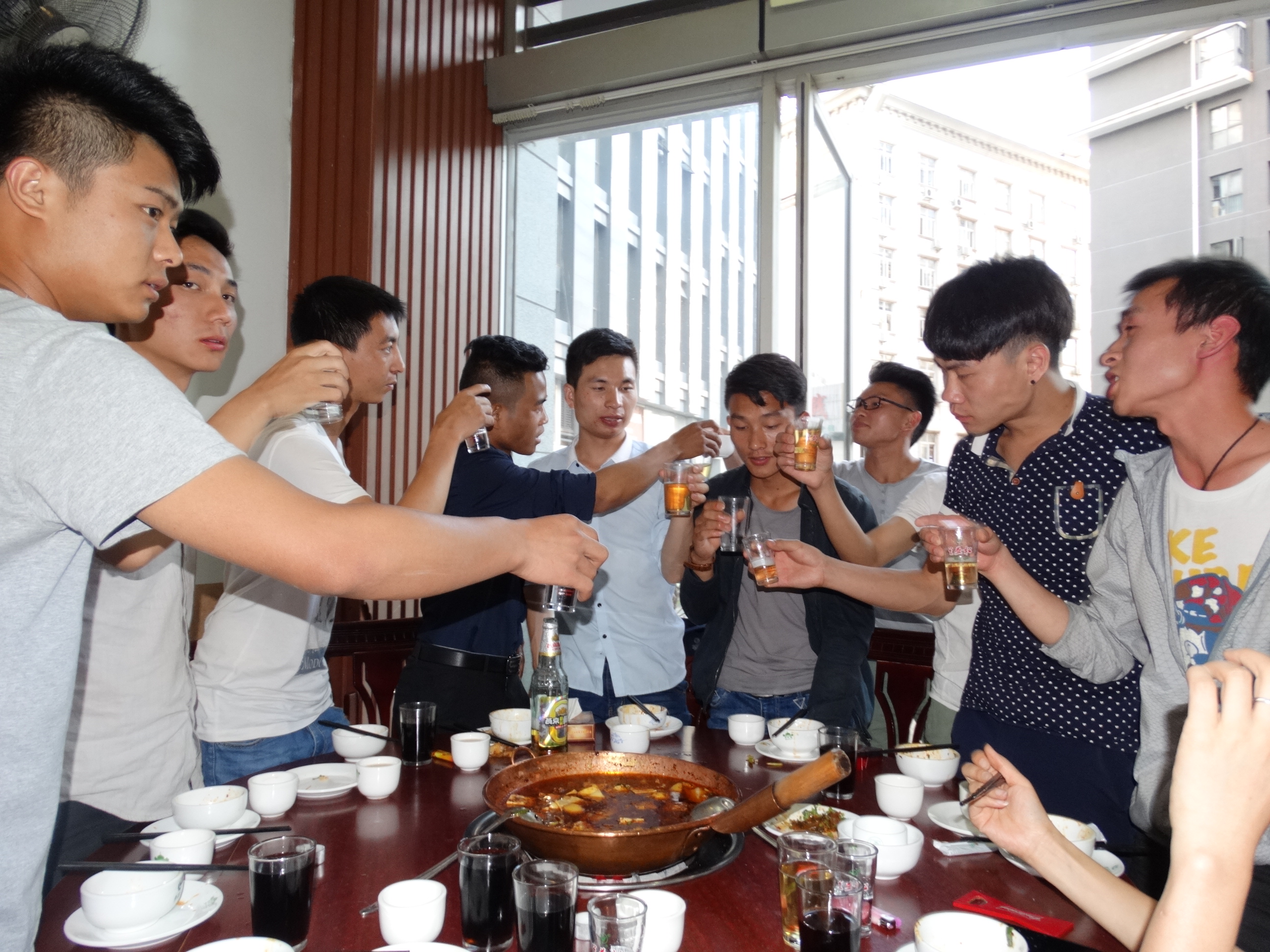 关于百尺竿头更进一步,球赛场上精彩不断的信息 关于百尺竿头更进一步,球赛场上精彩不断的信息