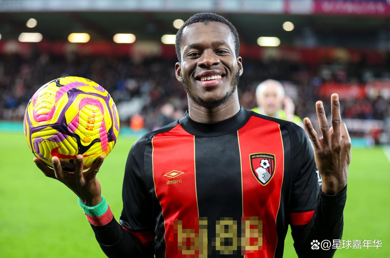 南安普顿主场击败伯恩茅斯,逼近联赛前十 南安普顿主场击败伯恩茅斯,逼近联赛前十