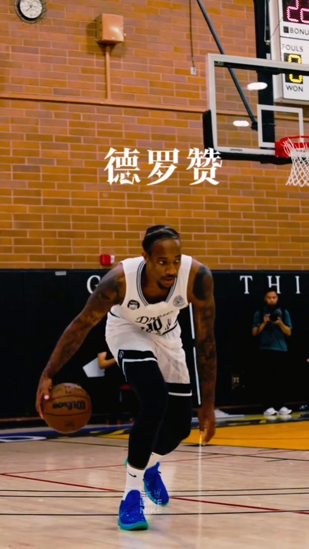 马刺客场绝杀篮网,德罗赞关键时刻砍下压哨球 马刺客场绝杀篮网,德罗赞关键时刻砍下压哨球