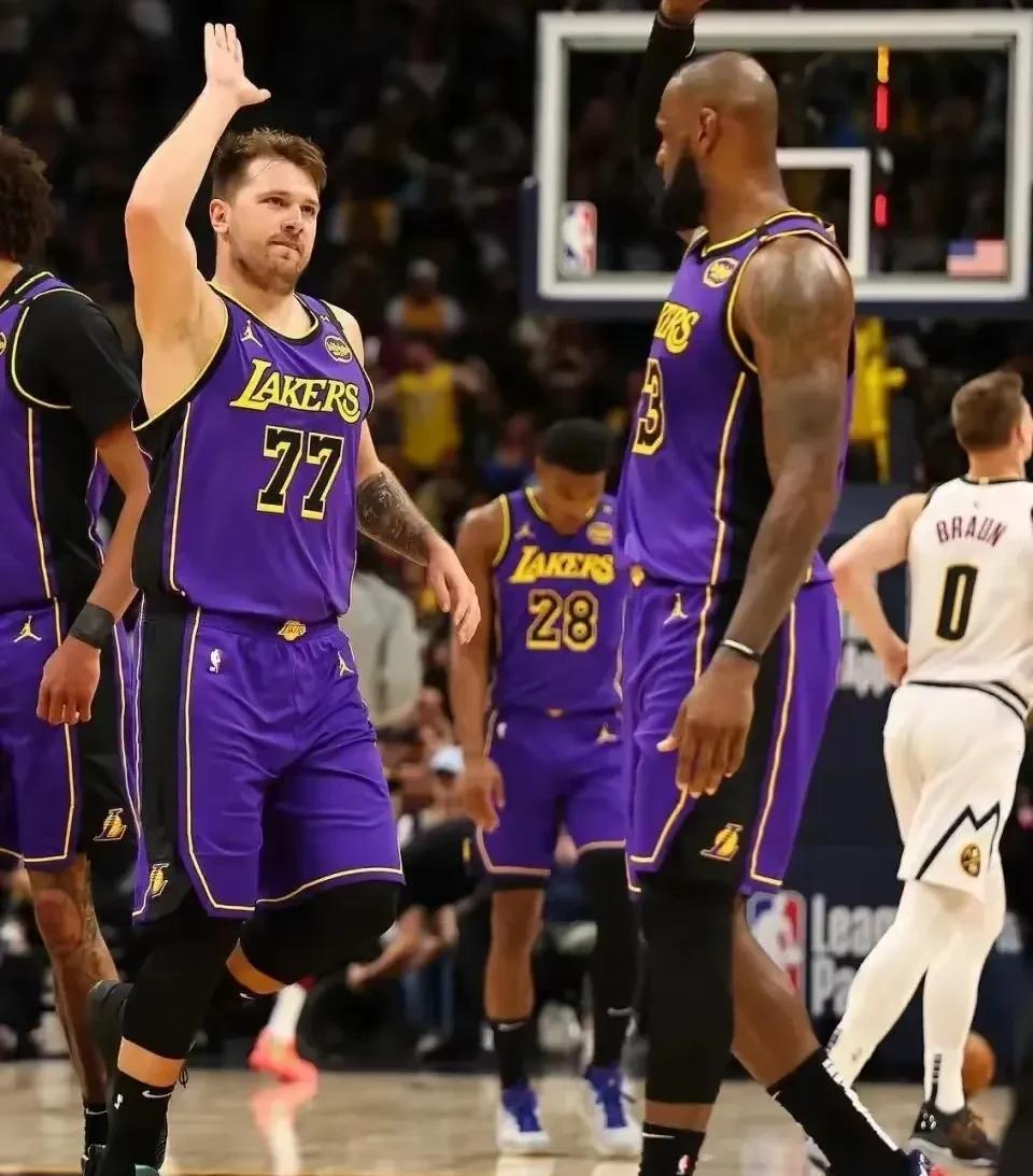 河南建业惨遭逆转,晋级形势岌岌可危 河南建业惨遭逆转,晋级形势岌岌可危