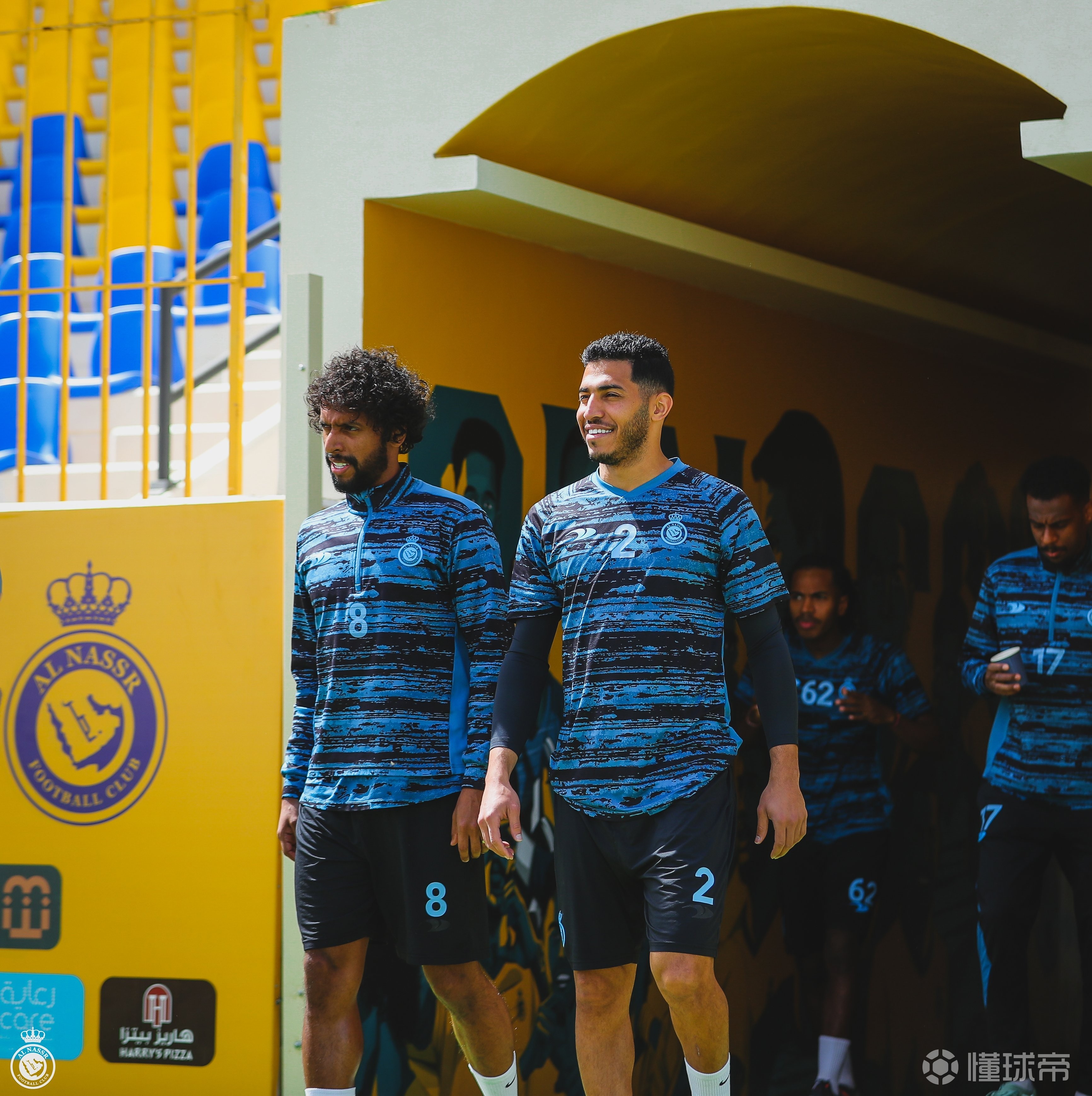 千呼万唤胜利至,球队士气高昂 千呼万唤胜利至,球队士气高昂