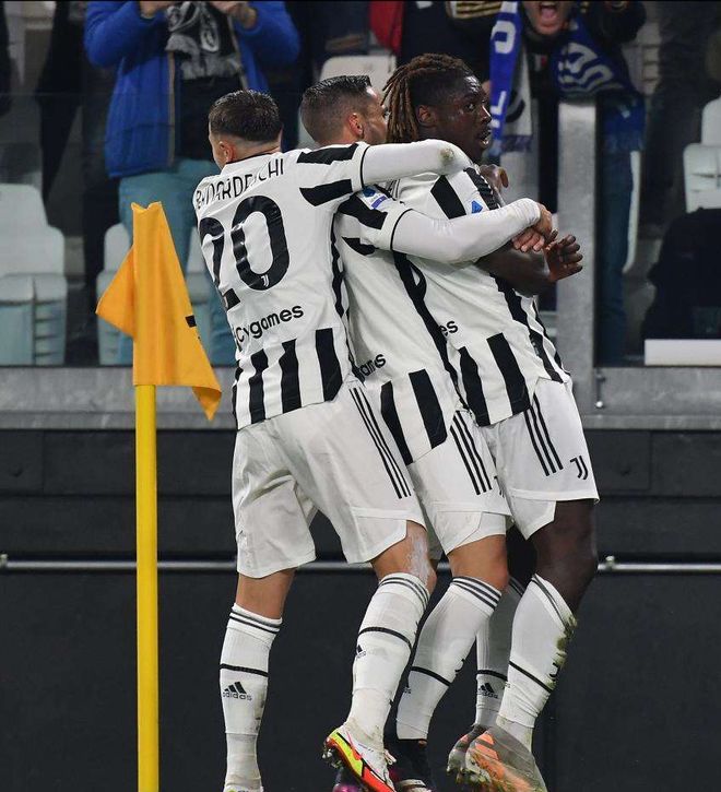 关于尤文图斯客场不敌拉齐奥:冠军希望受挫的信息 关于尤文图斯客场不敌拉齐奥:冠军希望受挫的信息