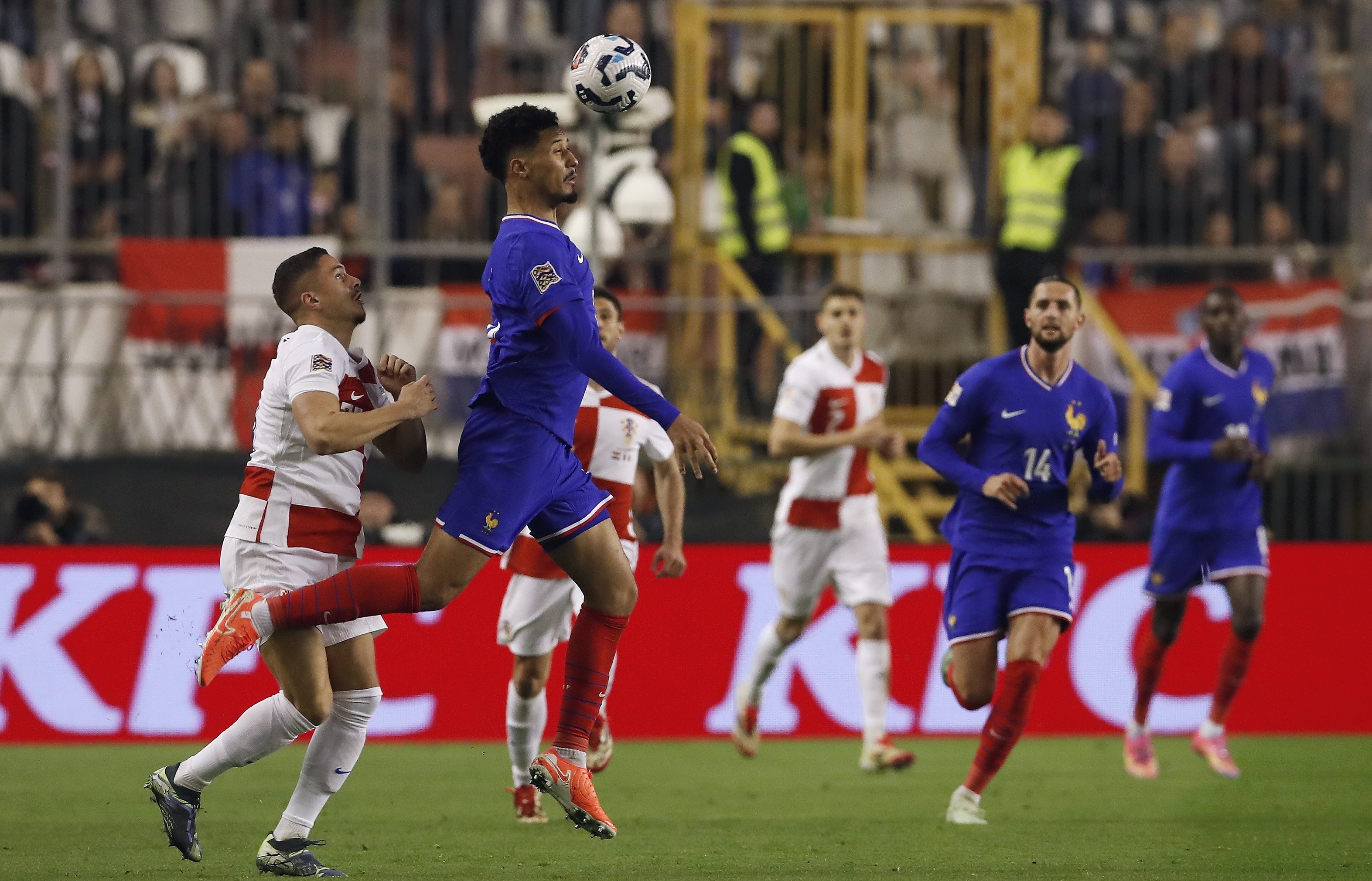 克罗地亚大比分战胜瑞士，晋级前景浮现的简单介绍