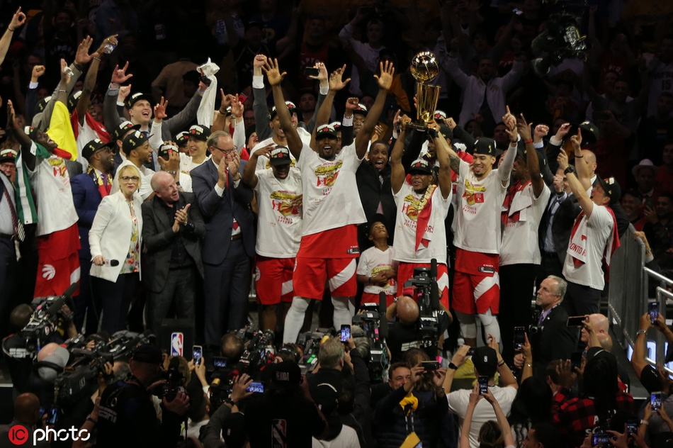 猛龙遭遇三连胜,卡哇伊强势领袖撑门面 猛龙遭遇三连胜,卡哇伊强势领袖撑门面