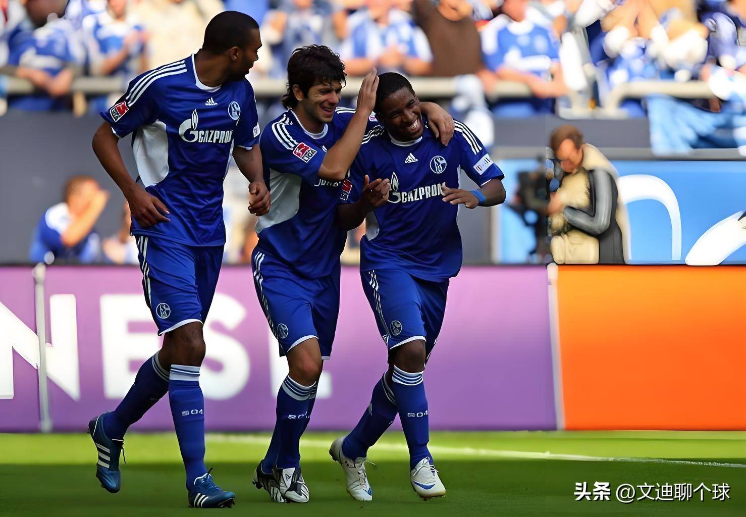 包含足球世界的焦点,精彩对决即将上演!的词条 包含足球世界的焦点,精彩对决即将上演!的词条