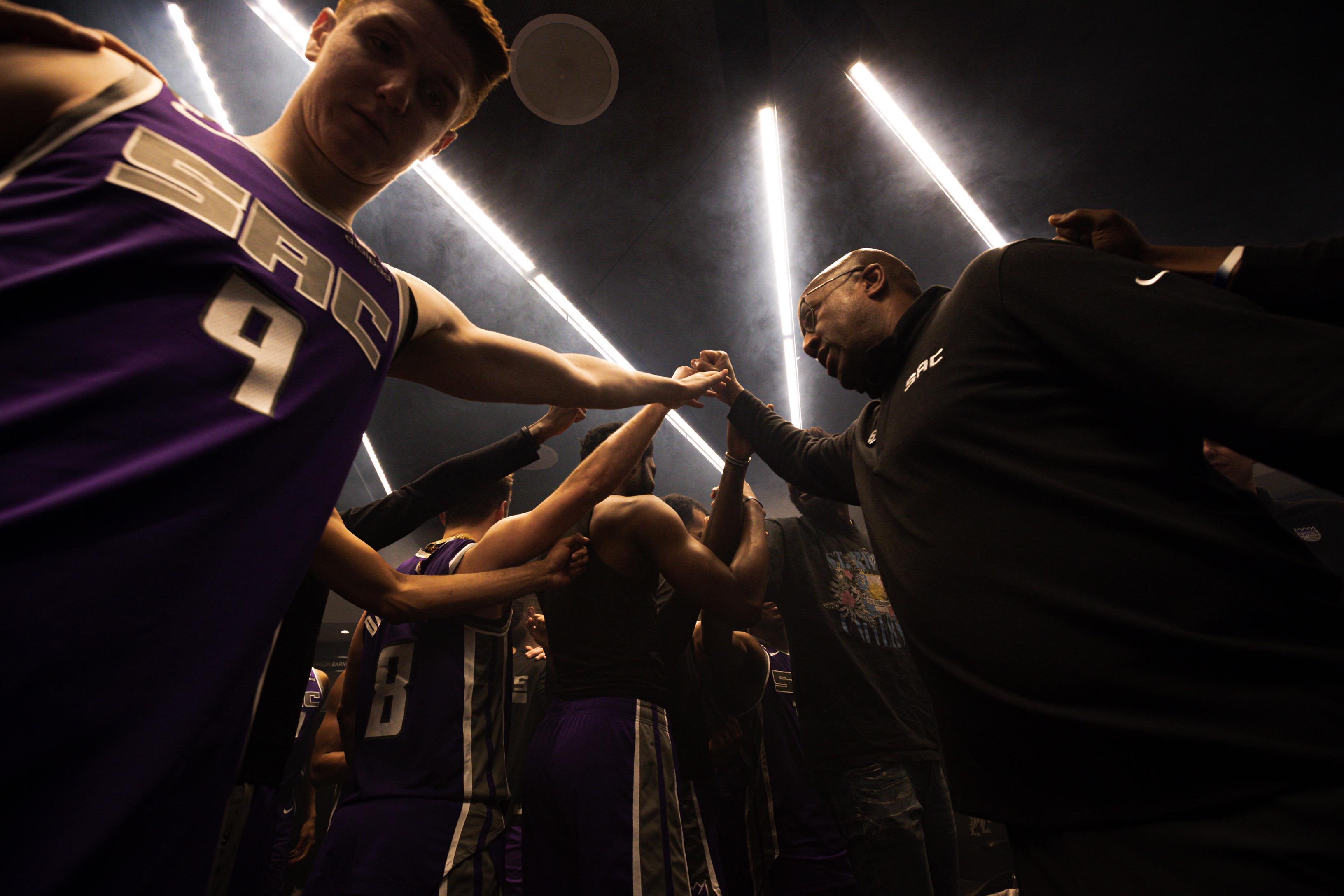 斯帕斯队力克开拓者,晋级季后赛次轮 斯帕斯队力克开拓者,晋级季后赛次轮