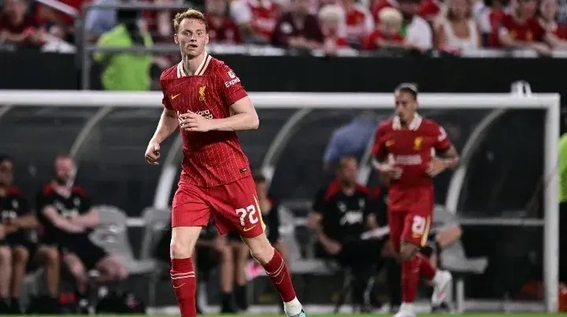 门兴格拉德巴赫击败勒沃库森,提升至联赛第三位 门兴格拉德巴赫击败勒沃库森,提升至联赛第三位