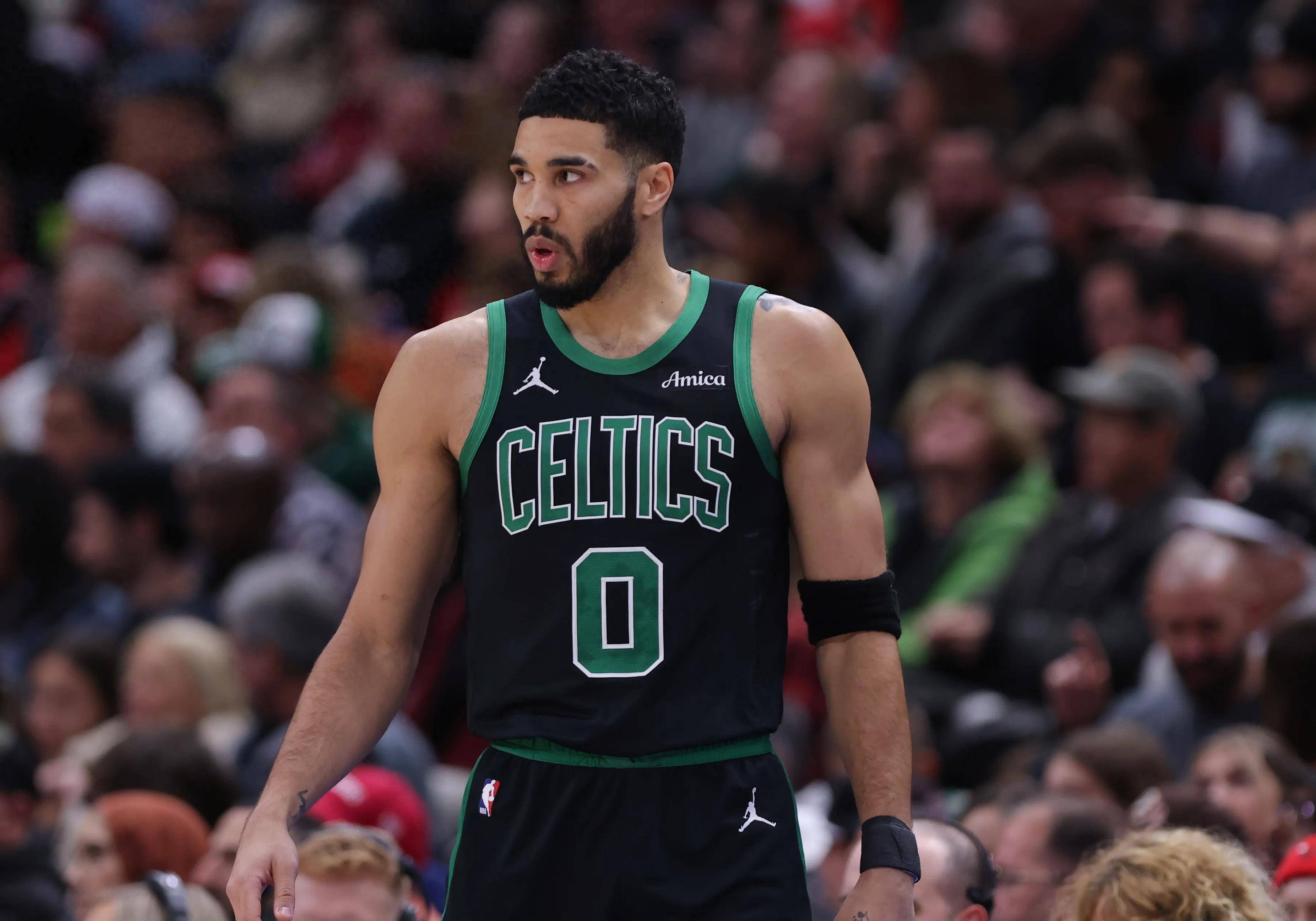 包含华盛顿奇才淘汰76人，将对抗凯尔特人争夺东部决赛席位的词条