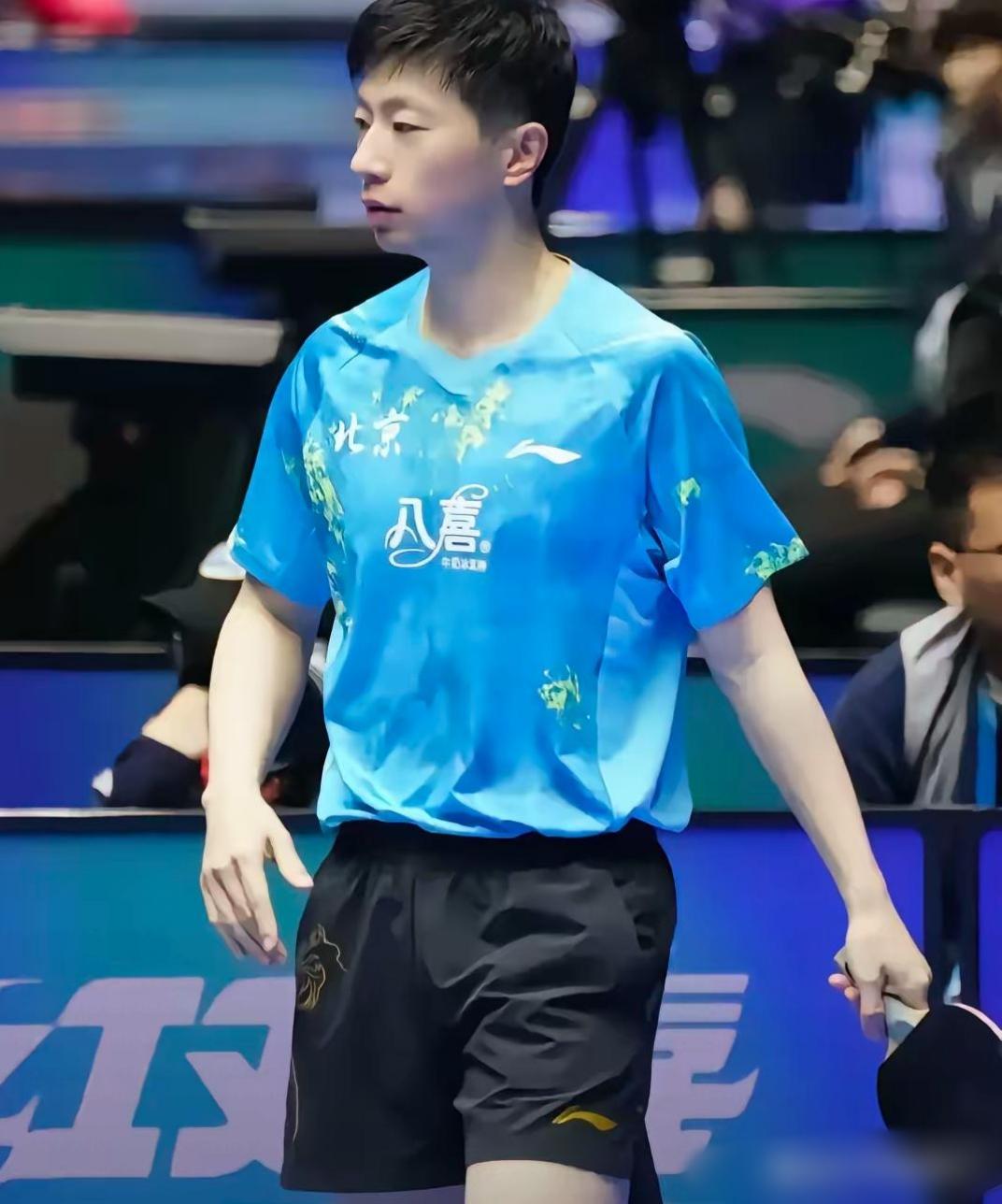 中国队完胜波兰队,马龙刷新纪录 中国队完胜波兰队,马龙刷新纪录